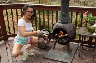 Daisy Haze in ALS Scan set Chiminea