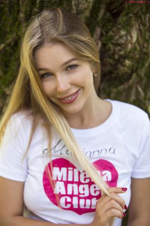 Marianna M in Milena Angel set Club