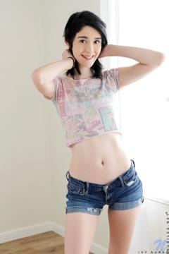 Ivy Aura in Nubiles set Skinny Vibe