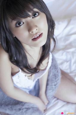 Mikie Hara in All Gravure set Fantastic Body