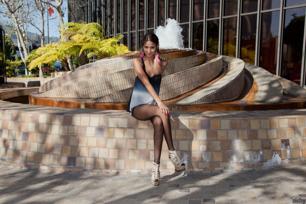 Luna Castro in Zishy set Visits Flynt