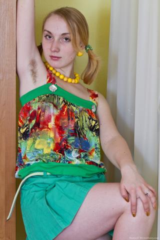 Marka in We Are Hairy set Marka relieves her after date tension