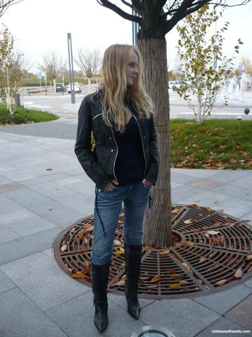 Goldie E in Club Sweethearts set #18380