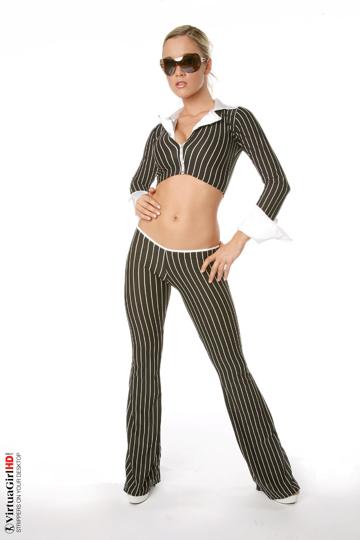 Jana H in Istripper set Movie Star