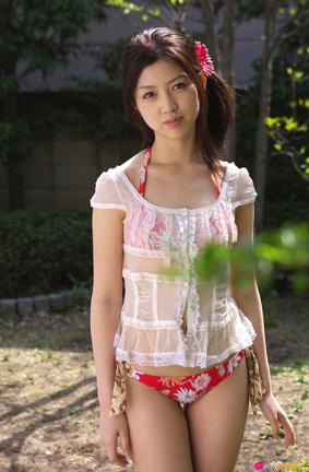 Azusa Togashi in All Gravure set Island Fling