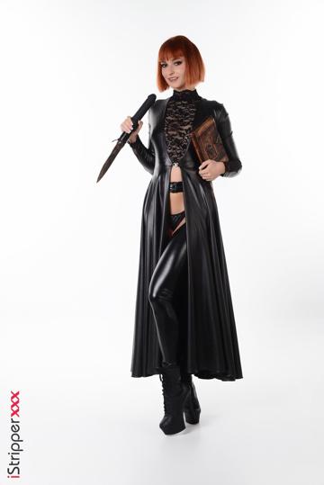 Dolly Dyson in Istripper set Suck Me If You Dare