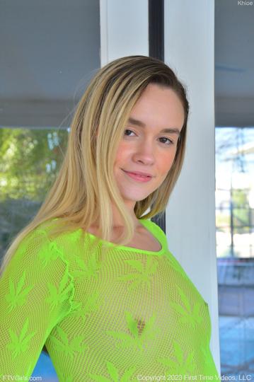 Khloe in Ftv Girls set Green & Big Pink