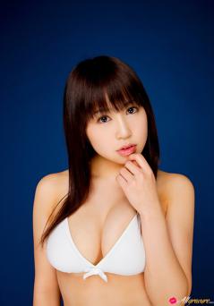 Kana Houjou in All Gravure set First Shots