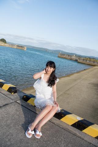 Ai Takanashi in All Gravure set Second Date