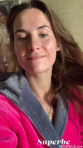 Mara Blake in Superbe set Mara Blake